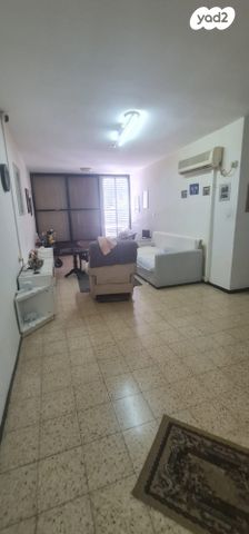 דירה, הבעש"ט, נאות רחל, חולון