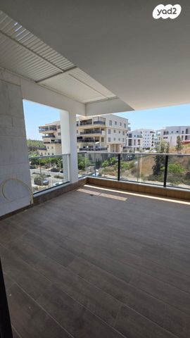 דירה, דוכיפת 1, קרית אתא