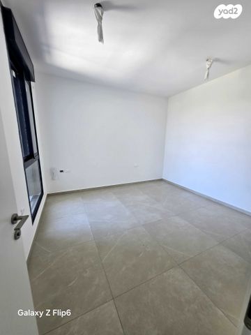 דירה, הצנחנים, נווה שרת, תל אביב יפו