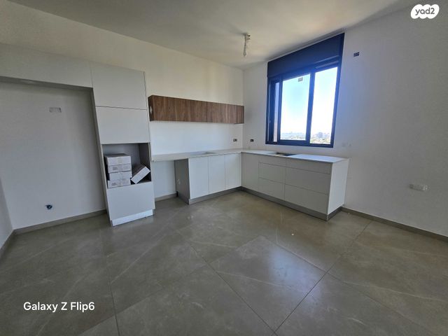 דירה, הצנחנים, נווה שרת, תל אביב יפו