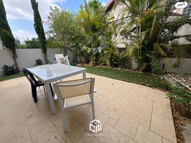 דו משפחתי, רמת חן, רמת גן