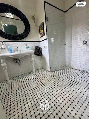 דו משפחתי, רמת חן, רמת גן