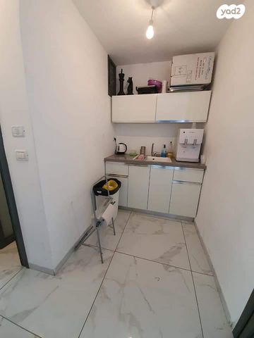 דירה, קרית ים