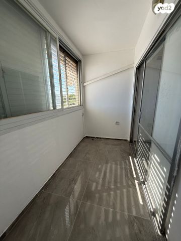 דירה, שדרות יוספטל, גבעה א', שביט, קרית אתא