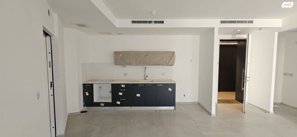 גני שרונה, קרית הממשלה