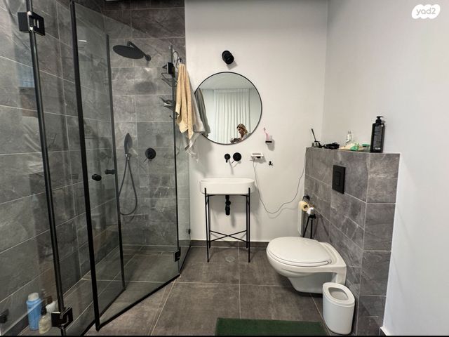 בית פרטי/ קוטג', גולן, רמת השרון