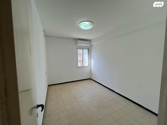 דירה, שדרות יוספטל 8, בן גוריון, קרית אתא