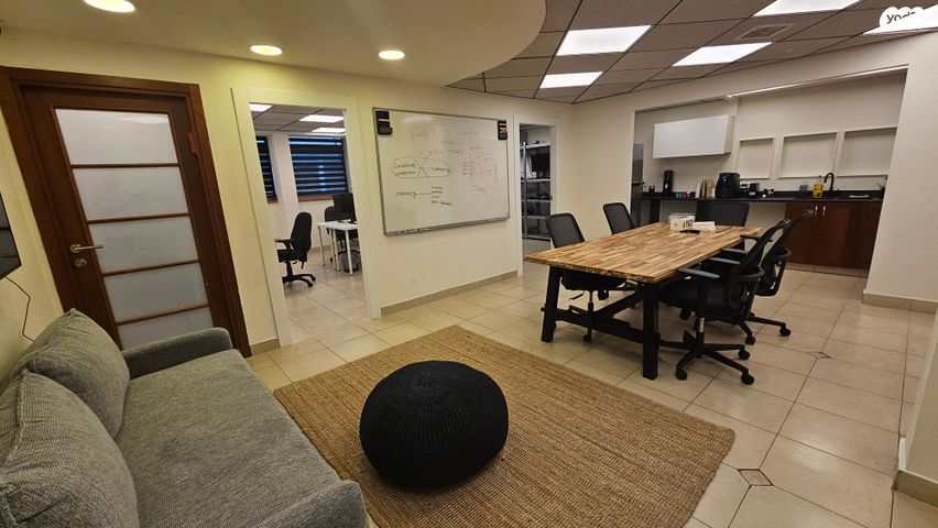 משרדים, החשמונאים 105, גני שרונה, קרית הממשלה, תל אביב יפו