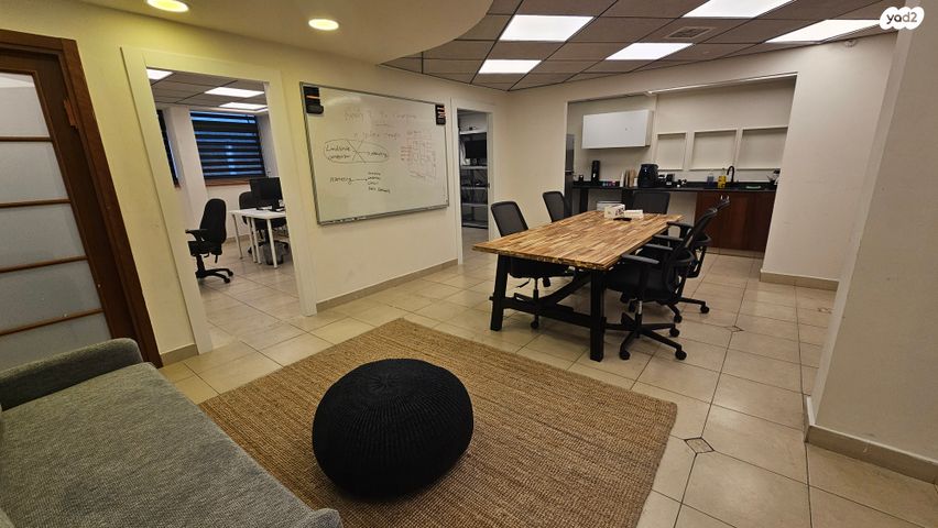 משרדים, החשמונאים 105, גני שרונה, קרית הממשלה, תל אביב יפו