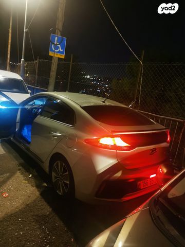 יונדאי איוניק