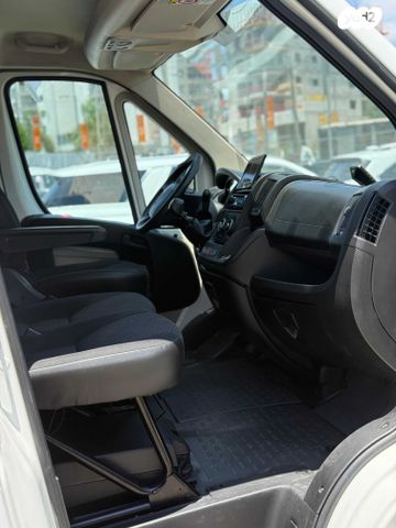 פיג'ו בוקסר