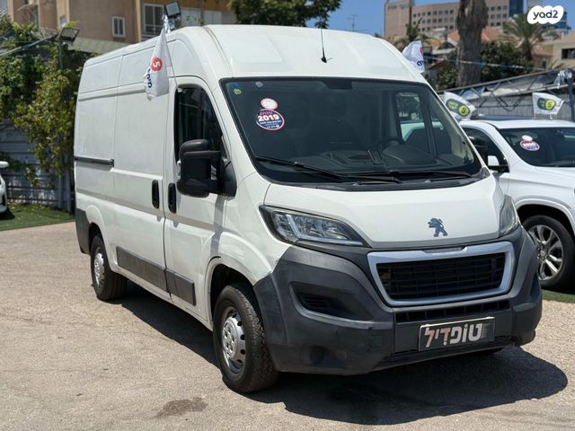 פיג'ו בוקסר