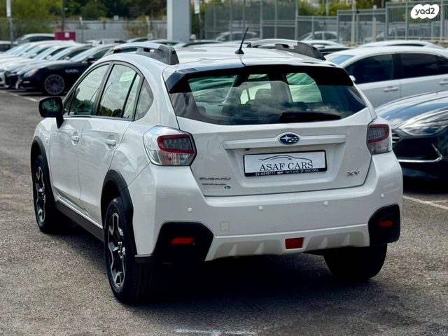 סובארו XV