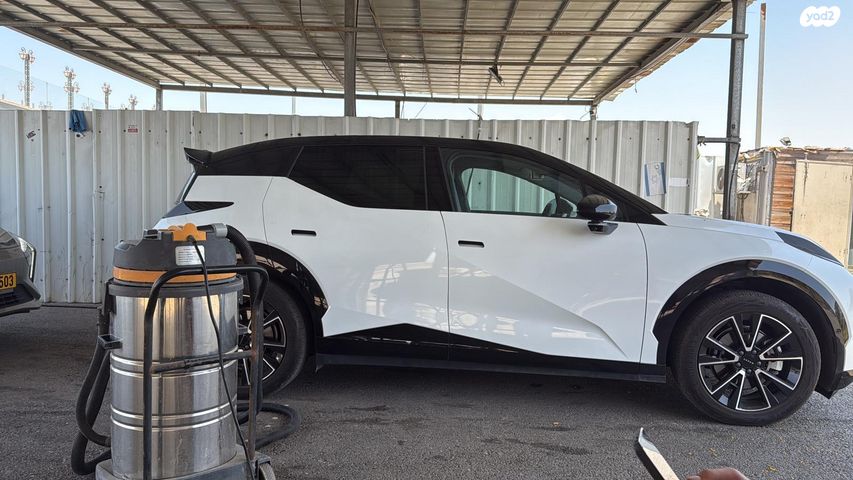 מודעת רכב זיקר X