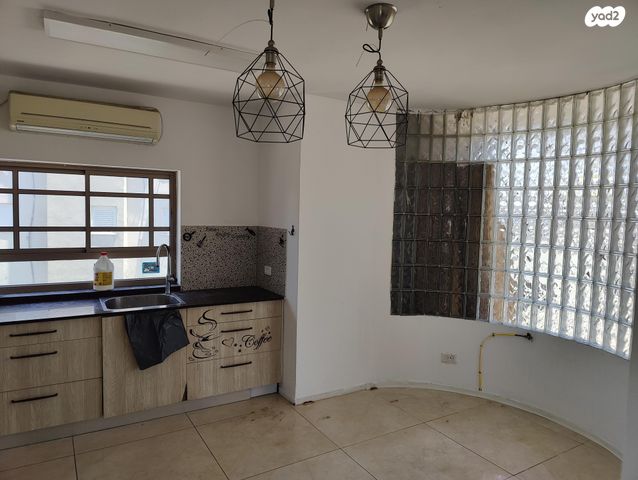 גג/ פנטהאוז, סמילנסקי 62, מרכז העיר דרום, נתניה