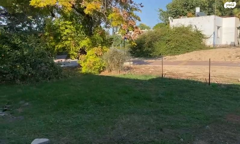 בית פרטי/ קוטג', שקד 26, בחן, בחן