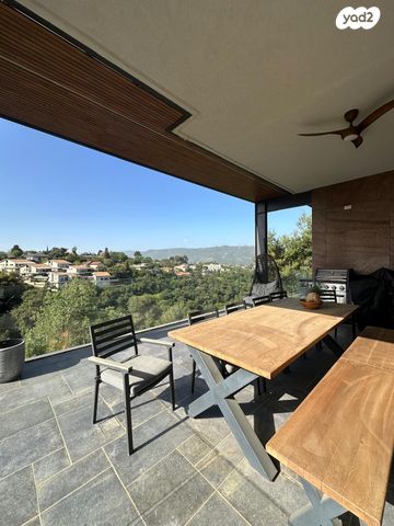 דו משפחתי, טבעון הוותיקה, קרית טבעון