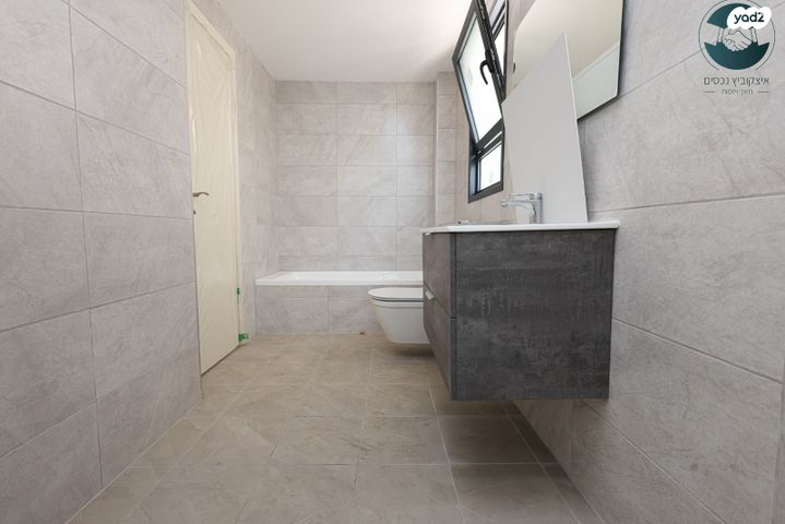 דירה, הגדוד העברי, קרית ויצמן, רעננה