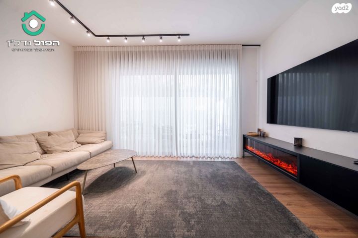 דירת גן, גבע, ארלוזורוב, גבעתיים