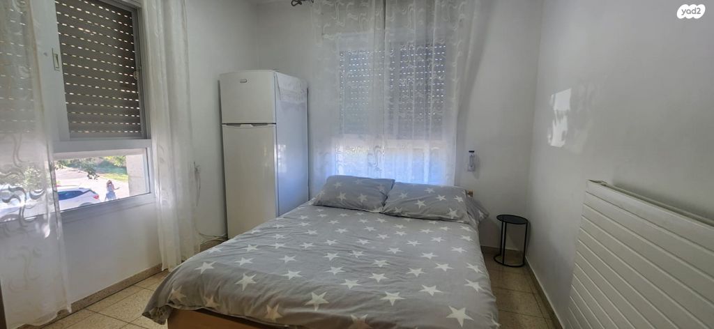 דירה, דוכיפת, גבעת זאב