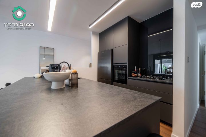 דירת גן, גבע, ארלוזורוב, גבעתיים