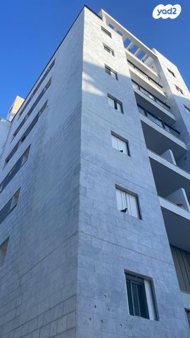 דירה, החשמונאים 51, לב העיר, בת ים