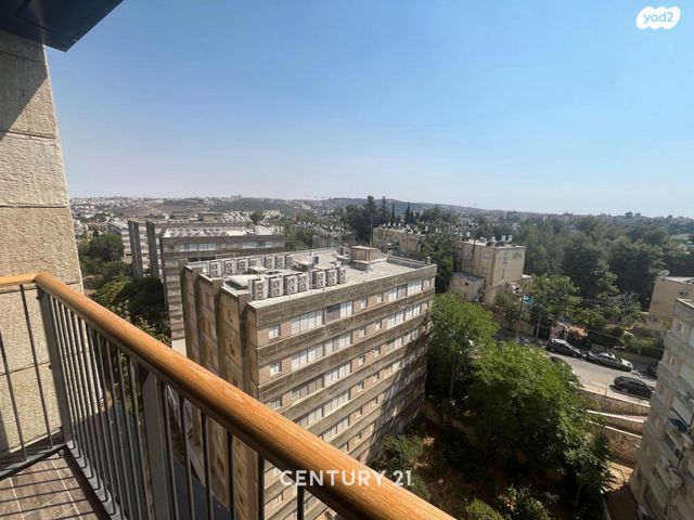 דירה, גולומב, קרית היובל, ירושלים