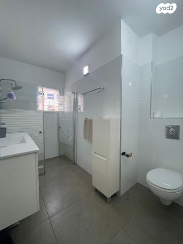 דירה, מרדכי מקלף, בן גוריון, חולון