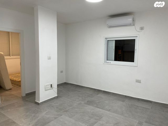 דירה, חב"ד, ראשון לציון