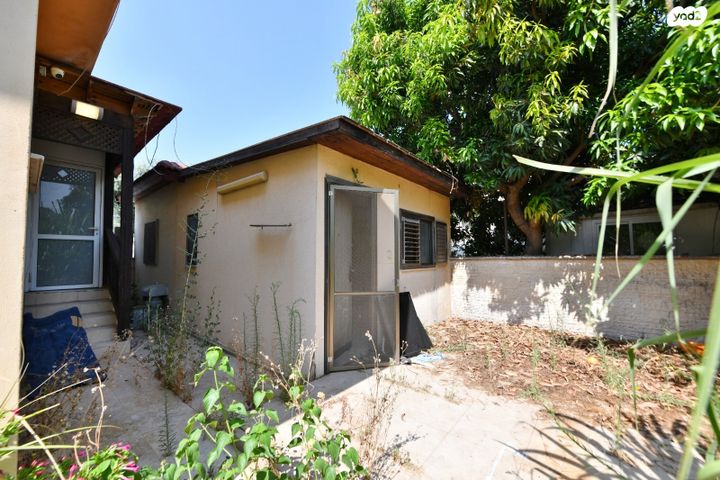 בית פרטי/ קוטג', השופטים, נאות יהודית ונווה ארזים, חולון