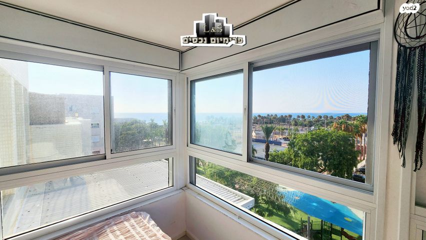 גג/ פנטהאוז, השקד, עין שרה, נהריה