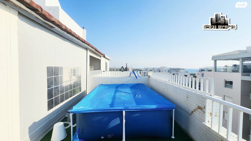 גג/ פנטהאוז, השקד, עין שרה, נהריה