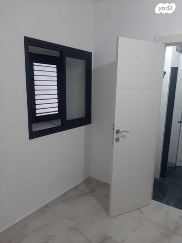 דירה, הלפר, הגבול רוטשילד, בת ים