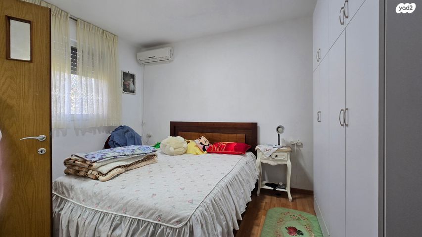 דירה, החרמון, יצחק רבין, צפת