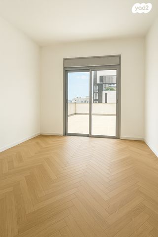 גג/ פנטהאוז, ארלוזורוב, מרכז דרום, רעננה