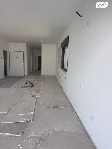 גג/ פנטהאוז, היינן 37, עיר היין, אשקלון