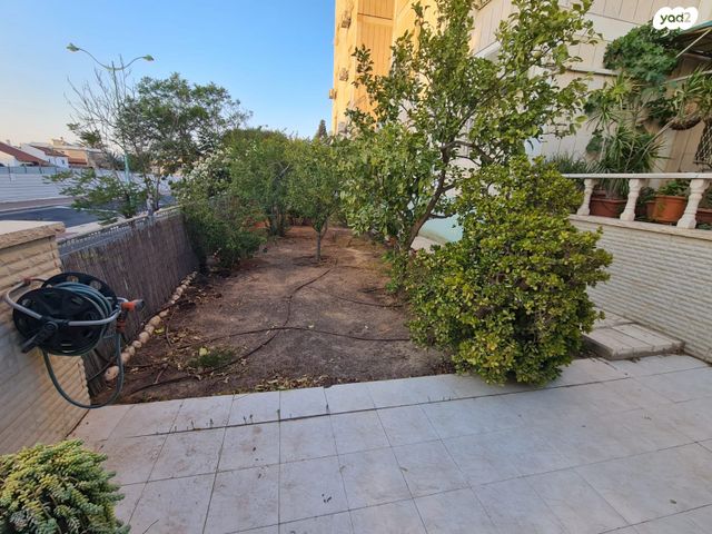 דירת גן, אהרון ציזלינג, שכונה י"א, באר שבע