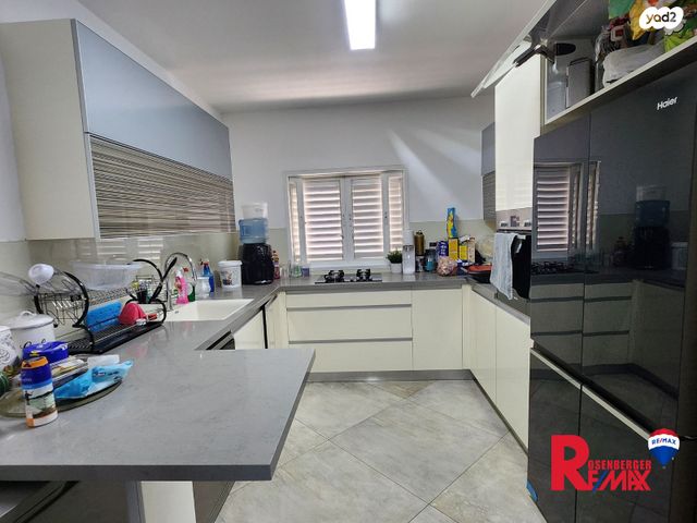 דירה, משעול ענבר 10, בן גוריון, חולון