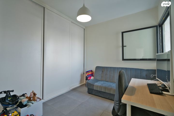 דירה, עין זיתים, נחלת יצחק, תל אביב יפו