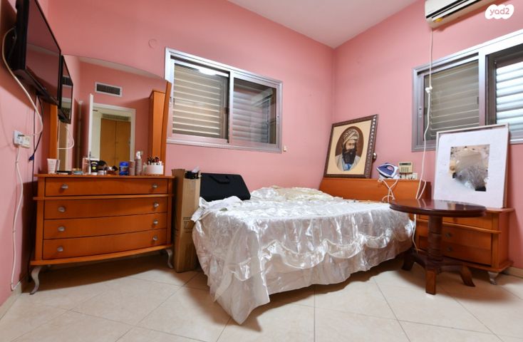 בית פרטי/ קוטג', השופטים, נאות יהודית ונווה ארזים, חולון