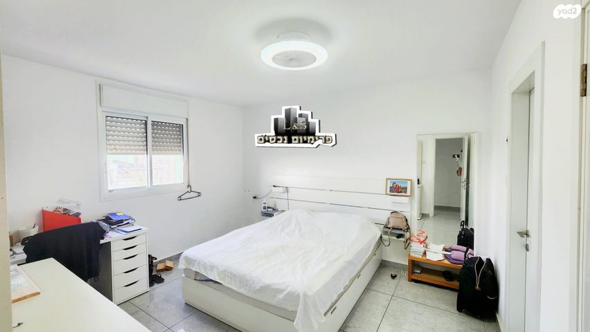 גג/ פנטהאוז, השקד, עין שרה, נהריה