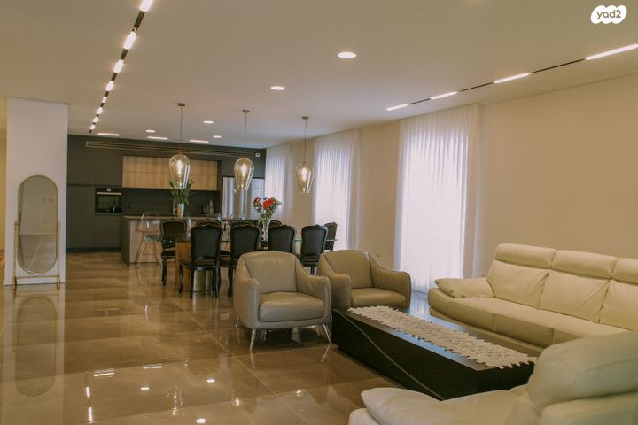 גג/ פנטהאוז, טבריה