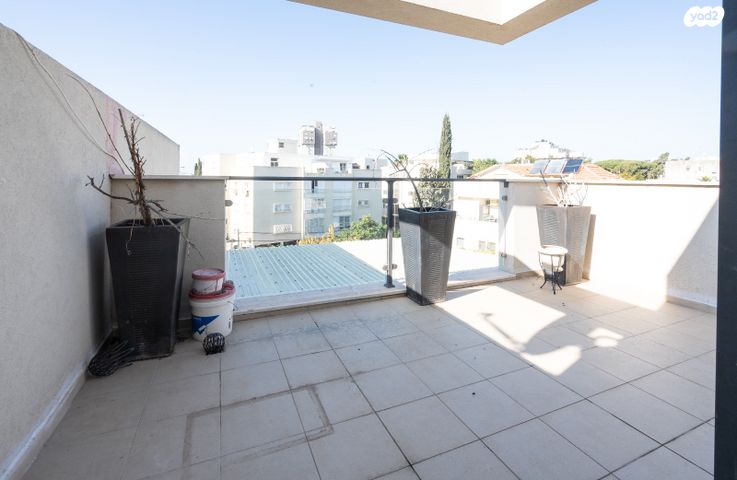 גג/ פנטהאוז, הרצליה