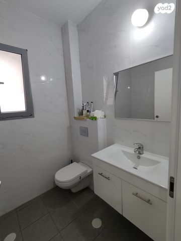 דירה, נתיבות