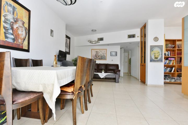 בית פרטי/ קוטג', השופטים, נאות יהודית ונווה ארזים, חולון