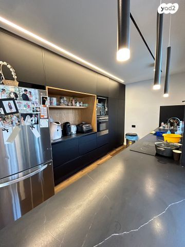 בית פרטי/ קוטג', אגוז, עומר