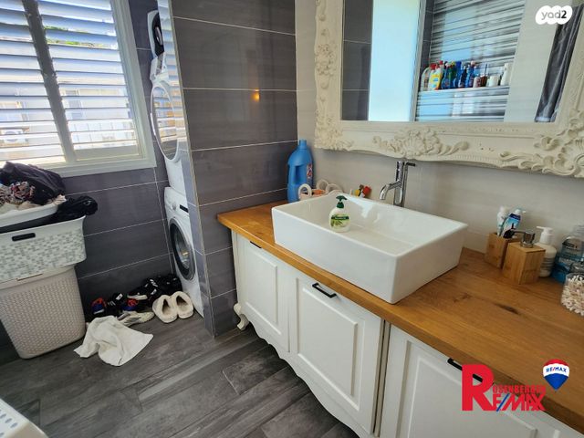 דירה, משעול ענבר 10, בן גוריון, חולון