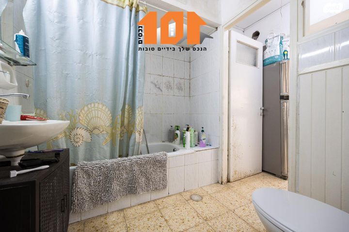 דירת גן, יוסף שכטמן, רמות, ירושלים