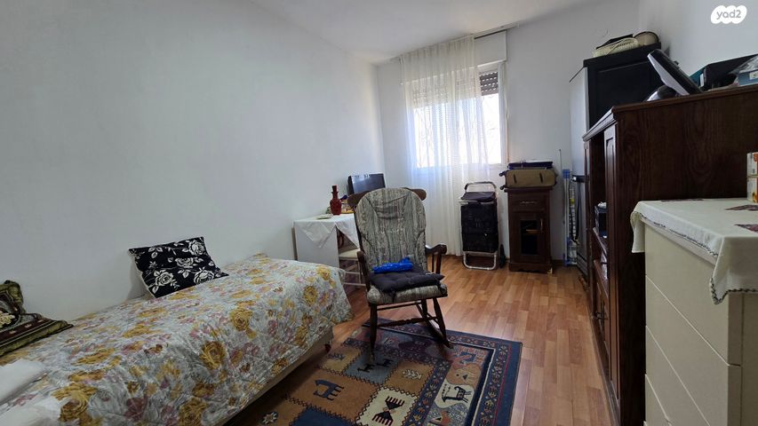 דירה, החרמון, יצחק רבין, צפת