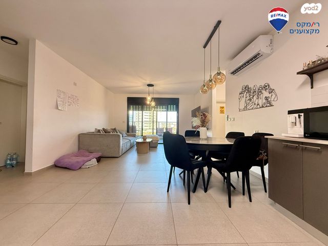 דירה, השולמית, אור ים, אור עקיבא